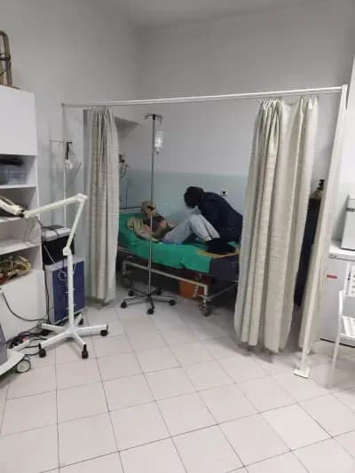 Медицински Център Св. Николай / St. Nicholas Medical Center