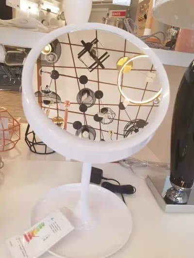 Light Corner