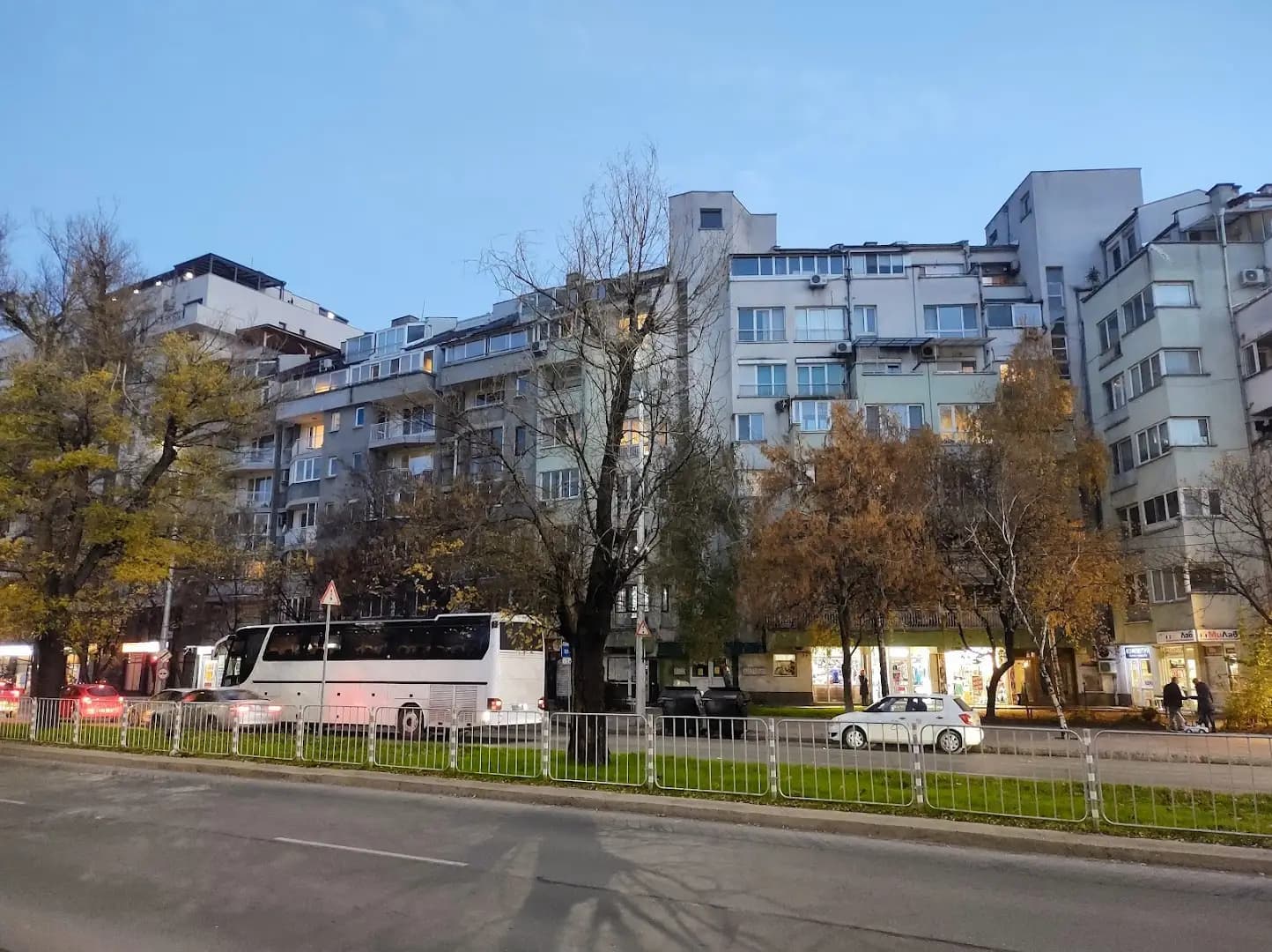 В И В ДЕКОР