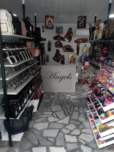Сувенири,подаръци и аксесоари
