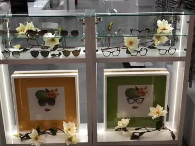 Joy Optics - Mall Rousse, партер