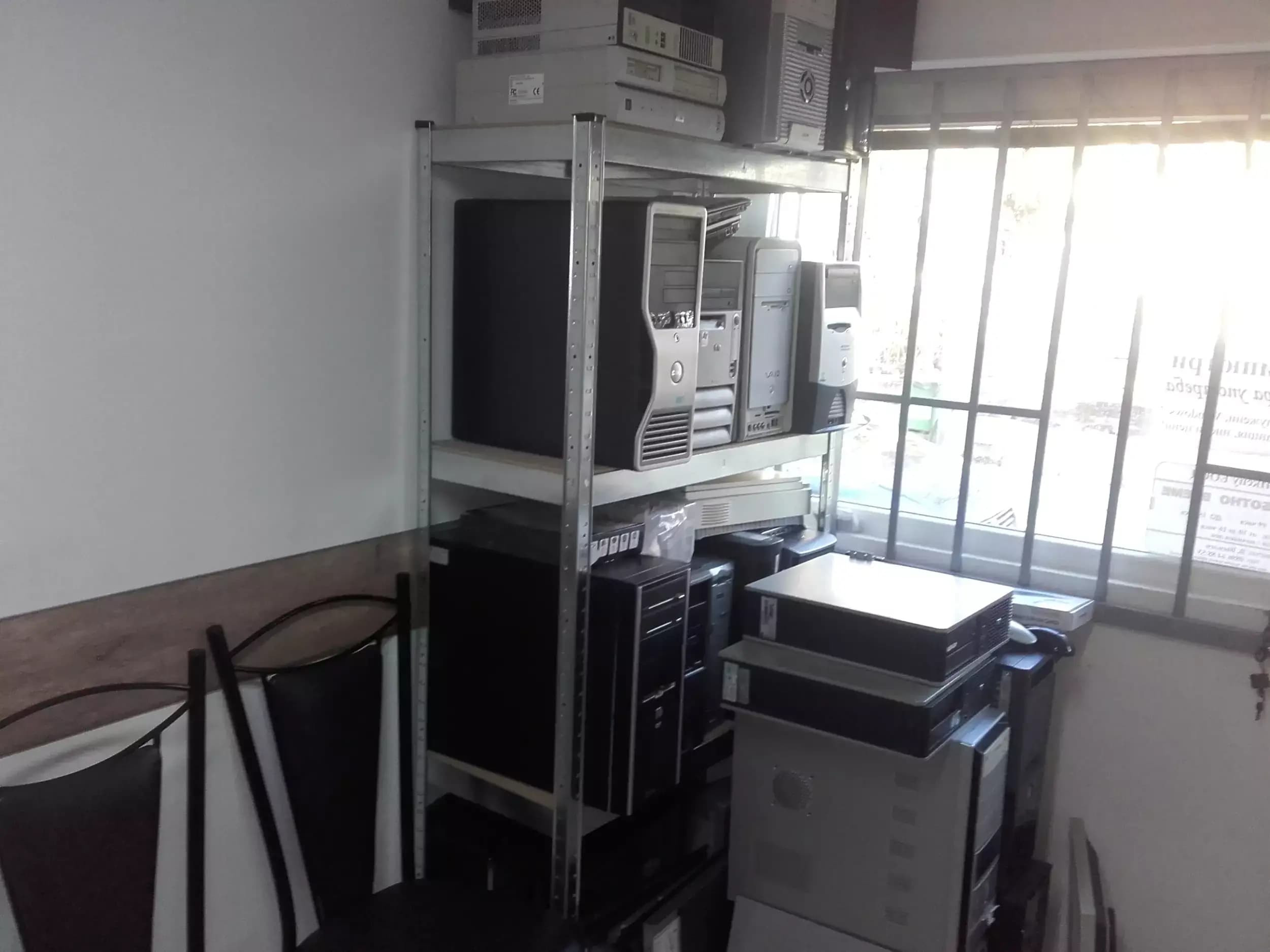 Видеонаблюдение, Заключващи системи и контрол на достъпа, Видео домофони, Компютърен сервиз, , Компютри втора употреба