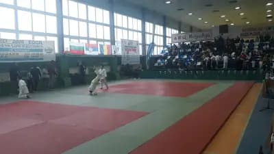 Спортна Зала "Христо Ботев"