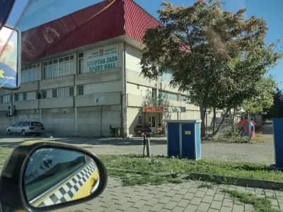 Общинска спортна зала