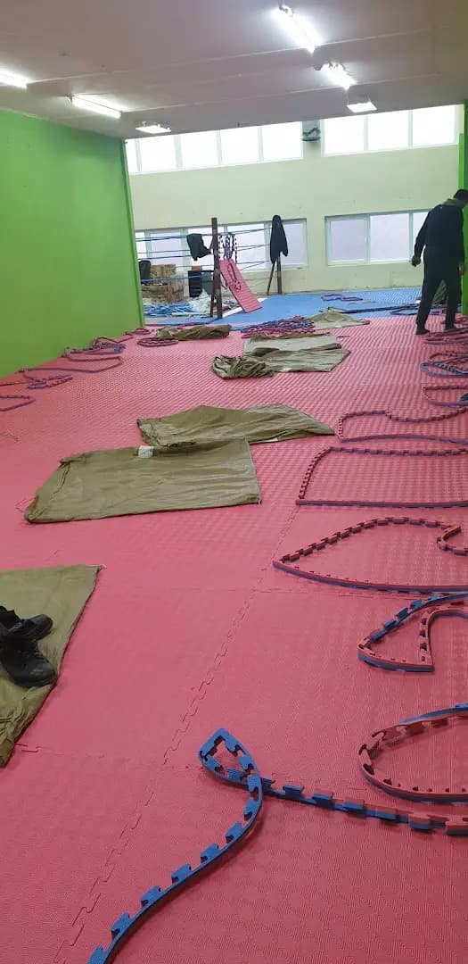 Общинска спортна зала