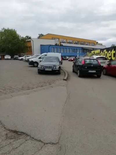 Спортен комплекс „Академика“