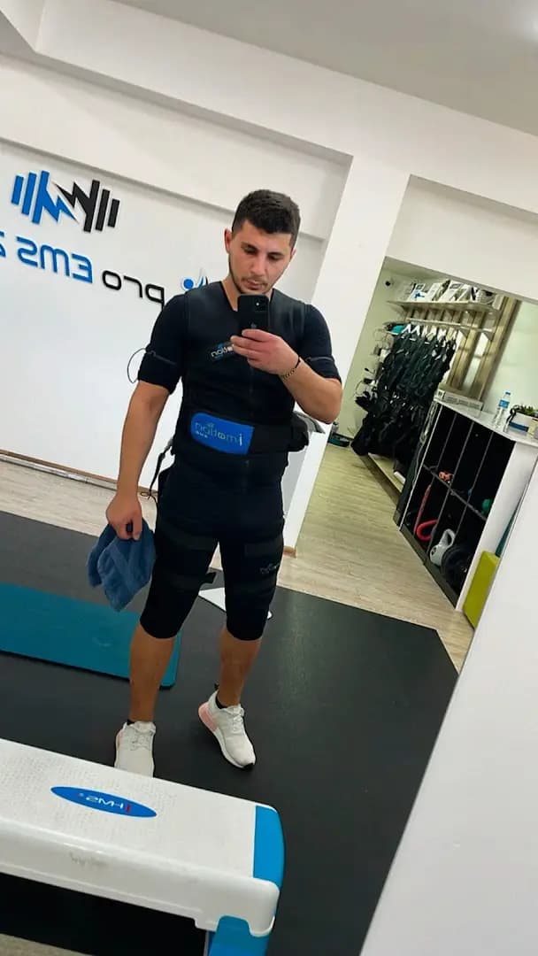 ЕМС тренировки , спортна зала