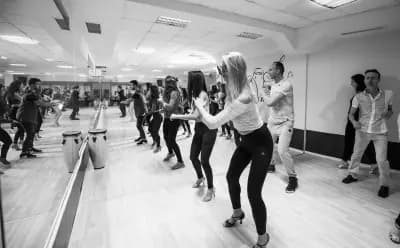 Ritmo Dance Studio