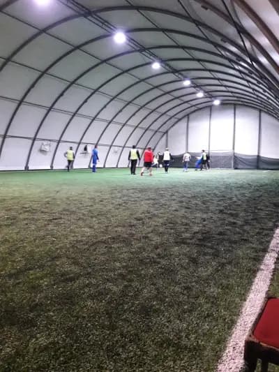 Спортен комплекс „Мир и дружба“