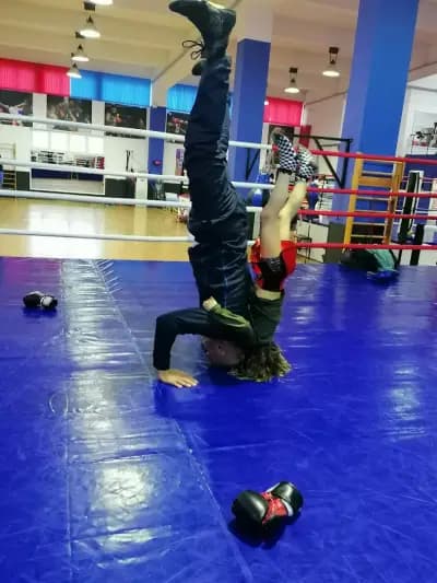 Боксов клуб Лонсдейл София