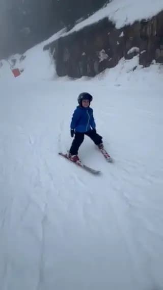 Мечи Чал Ски Училище
