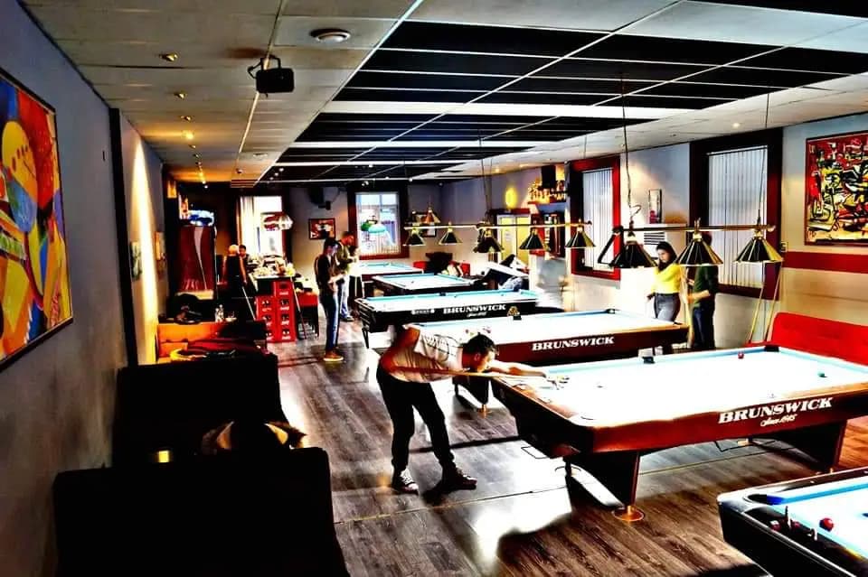 9 Ball Club / Kapana