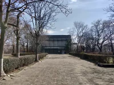 Зала „Академик“