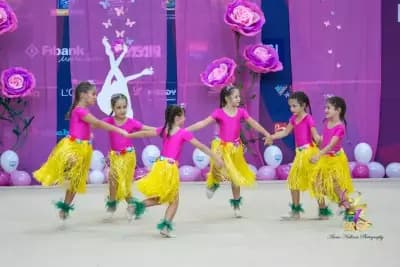 Спортен клуб по художествена гимнастика Диляна Прима SKRG DILYANA PRIMA PAZARDZIK