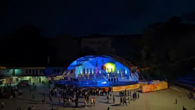 Спортна зала Спартак