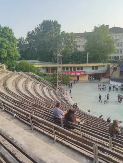 Спортна зала Спартак