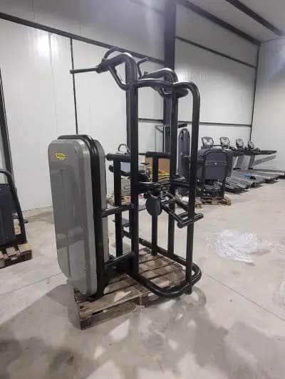 Професионално Фитнес оборудване Hoist- Bulgaria официален дистрибутор
