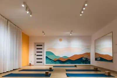 Йога студио „Седем чакри“