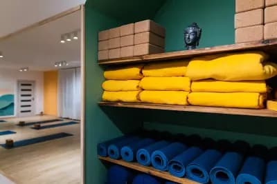 Йога студио „Седем чакри“