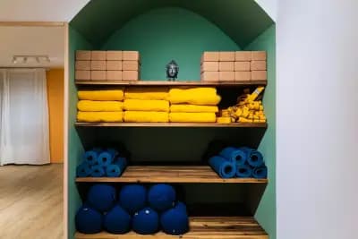 Йога студио „Седем чакри“