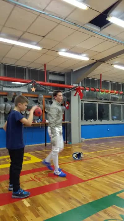 Спортен Център "Електра"