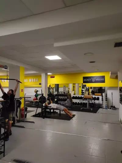 Gym Beast Varna / Powerlifting Varna / Gym Varna Fitness Varna