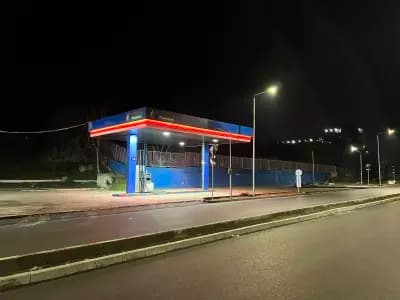 бензиностанция Никос Галаксия