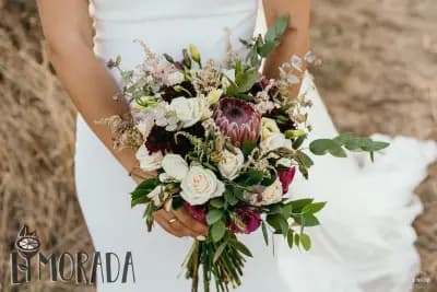 Цветарски магазин Limorada flowers