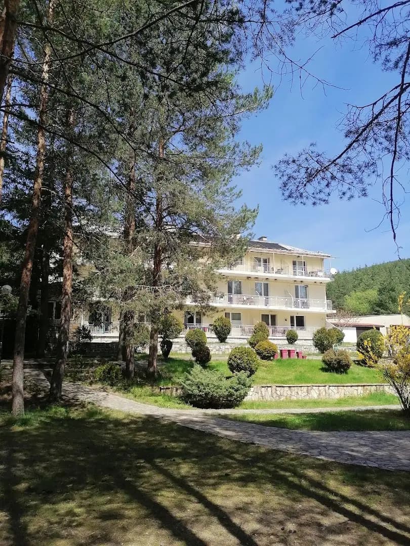 Хотел Зора