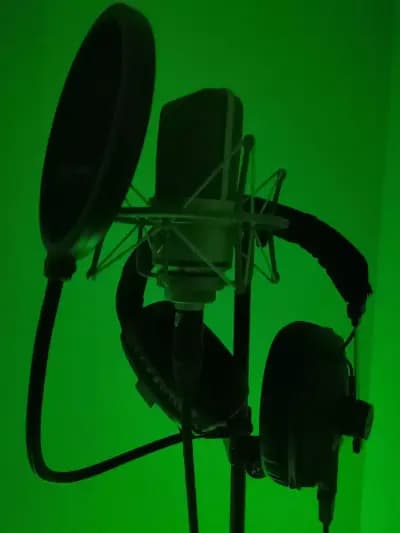 Overtone Recording Studio / Звукозаписно студио