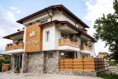Villa Pino