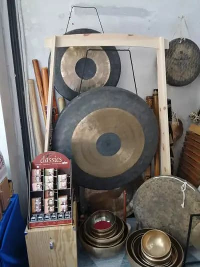 Музикален магазин Gandharva Loka - The World Music Store