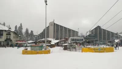 Hotel Forest Star on the Ski Slope