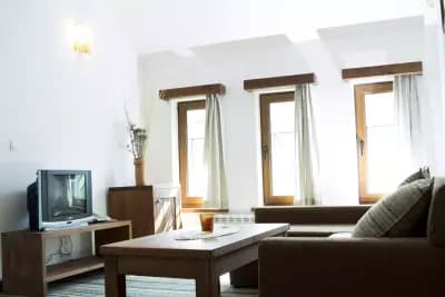 Boutique Hotel The White Pine - Хотел "Белия Бор"