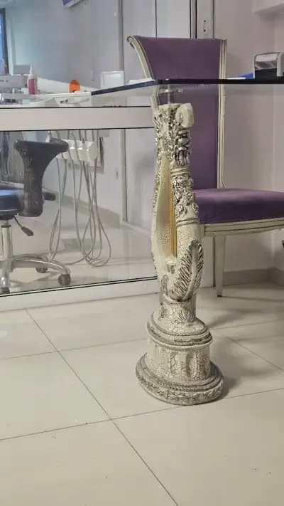 Клиника Пешкирски - Денонощен зъболекар 24/7, Стоматолог-хирург