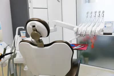 "Novak Dental" - Дентална практика Д-р Новак
