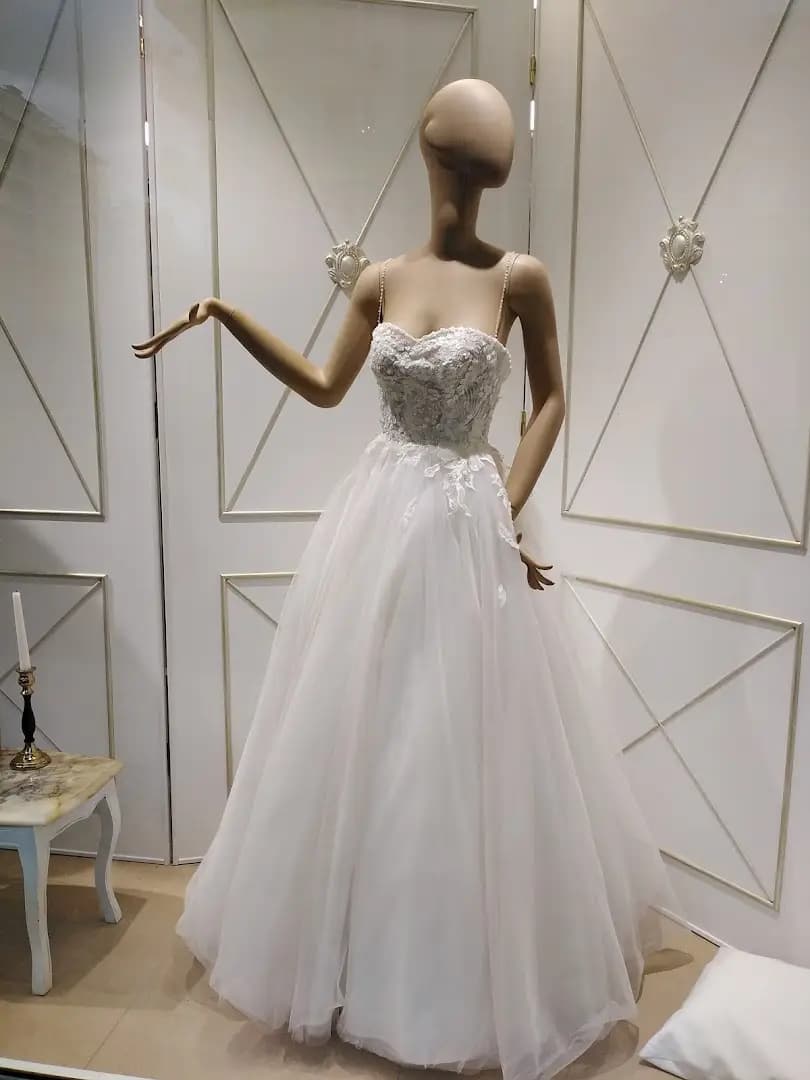 Paloma Fashion – булчински рокли и абитуриентски рокли София