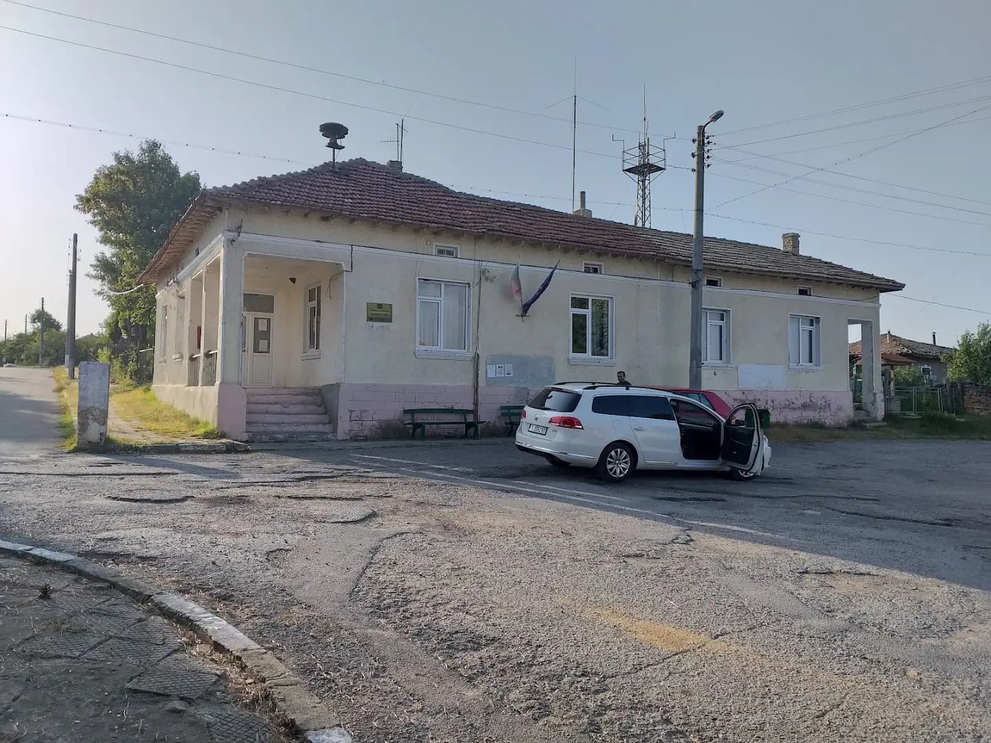 КМЕТСТВО МОМИНО
