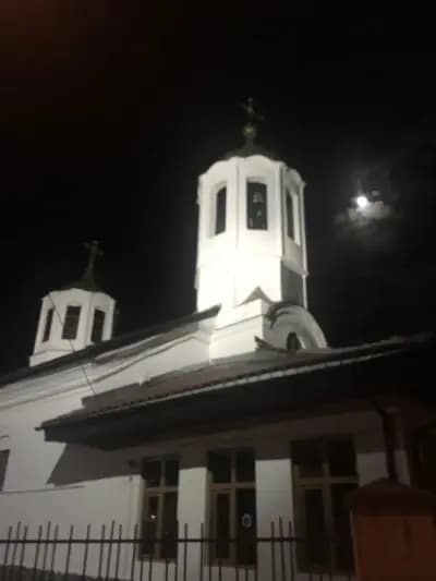Църква Свети Арахангел Михаил