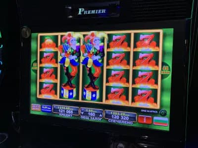 Игрална зала Royal Bet