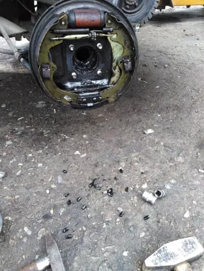 Авточасти І Автосервиз І Вулканизатор І 3D Стенд І Масла І Автохимия І Акулулатори І Чистачки І Осветление І Гуми