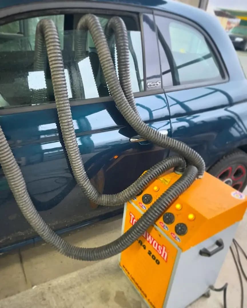 Пране на автомобили - Snake Car Wash