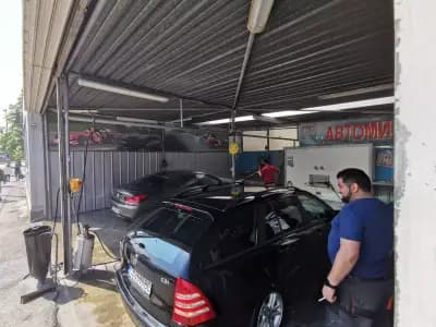 Автомивка и гумаджийница "Десива"