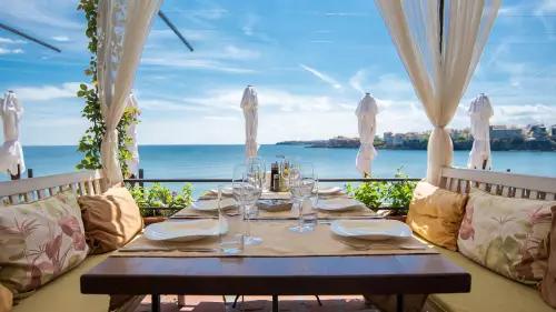 Кои са най-посещаваните и добре оценени ресторанти на морето?