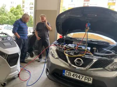 Автоклима зареждане на автоклиматици и Автосервиз