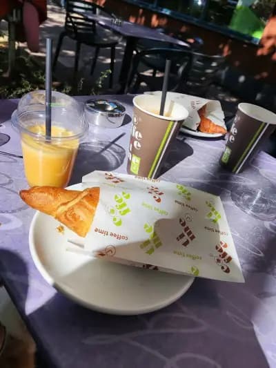Кофи тайм Овча купел