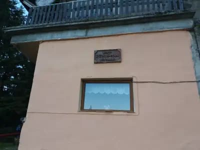 Хижа Ком стара