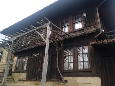 кьща за гости Свети Никола