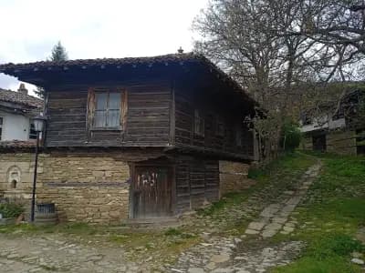 кьща за гости Свети Никола