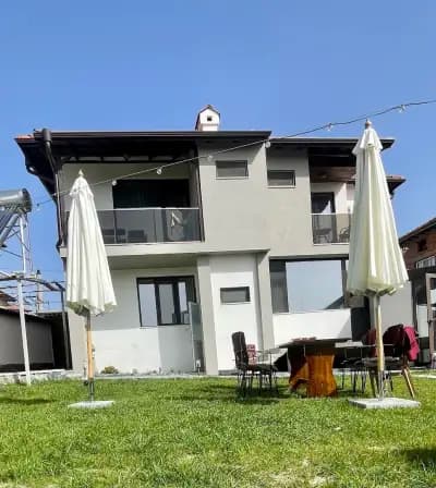 Bóris House